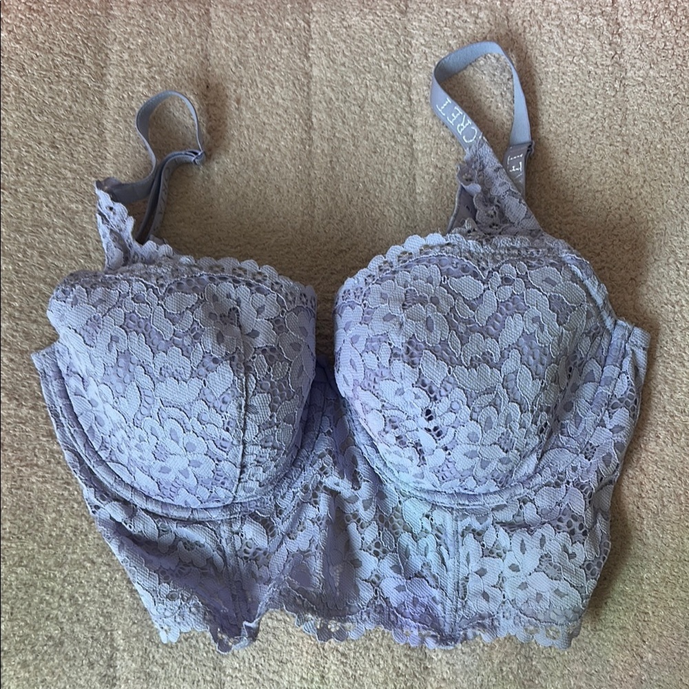 Lace Underwire Bra in Lavender